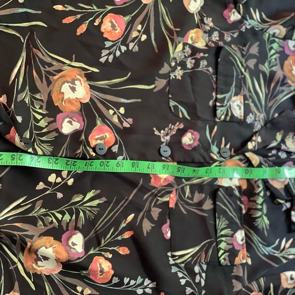 DR2 Black Floral Casual Shirt - Picture 6 of 8